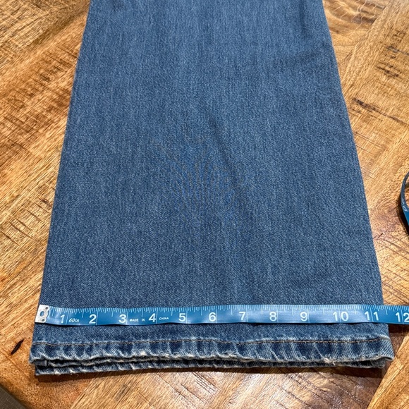Cotton On Relaxed Wide-Leg Jeans - Picture 11 of 11